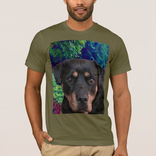 Rottweiler, Confident Guardian T-Shirt (Vorderseite)
