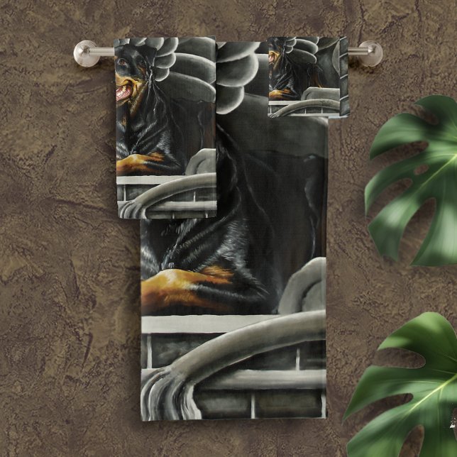 Rottweiler Dog Gargoyle Fantasy Badhandtuch Set (Von Creator hochgeladen)