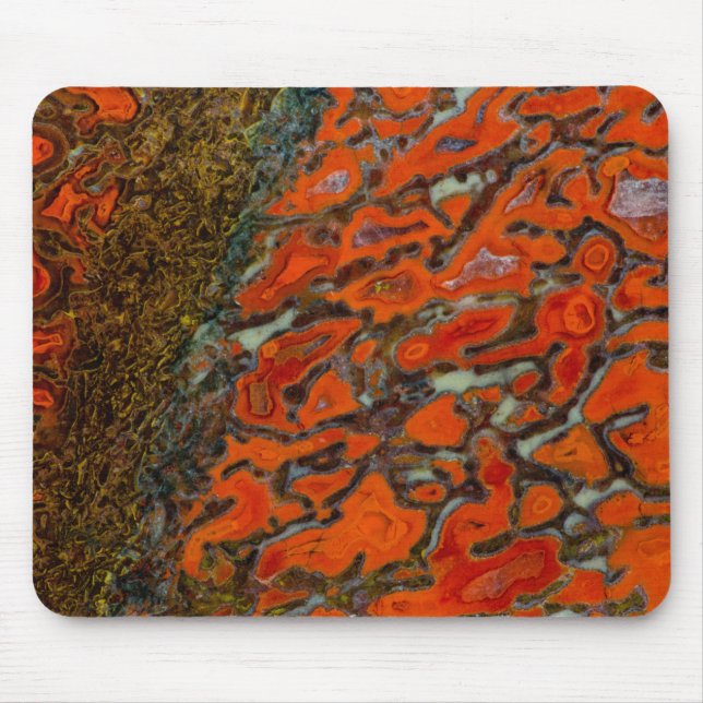 Rotversteinerter Dinosaurier-Knochen Mousepad (Vorne)