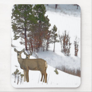 Rotwild auf Berg Mousepad