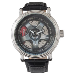 Roue de cinq rais avec la montre des hommes de