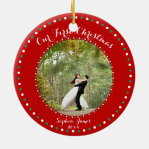 Rouge Blanc Vert Notre premier ornement de Noël