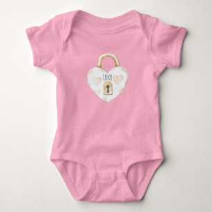 Rouge-Herz-Verschluss Baby Strampler