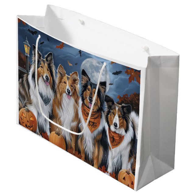Rough Collie Halloween Spooky Große Geschenktüte (Vorderseite Schrägansicht)