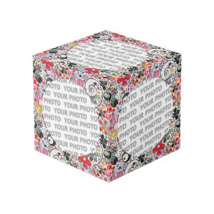Round in Square Frame Blume Power 2 + Ihr Foto Würfel