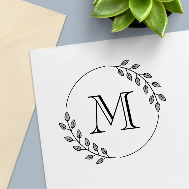 Round Leaves Wreath Monogram Initial Permastempel (Von Creator hochgeladen)