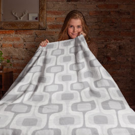 Rounded Rectangle Gray and White Fleecedecke