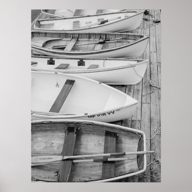 Rowboats Docked Classic Nautical Poster (Vorne)