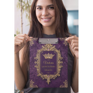 Royal Amethyst Quinceañera, Brauch Klemmbrett