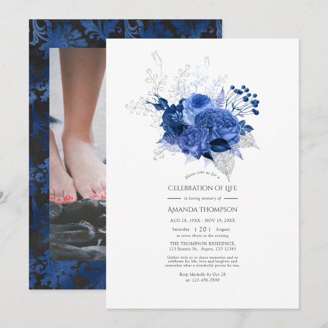 Royal Blue and Silver Floral Celebration of Life Einladung (Vorne/Hinten)