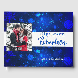 Royal Blue and White Snowflakes Winterhochzeit Gästebuch
