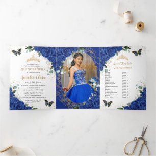 Royal Blue Floral Butterfly Quinceñera 15 Fotos Dreifach Gefaltete Einladung