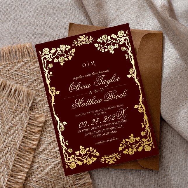 Royal Burgundy Gold Rose Blume Hochzeit Folieneinladung (Von Creator hochgeladen)
