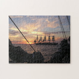 Royal Clipper Silhouette gegen den Sonnenuntergang