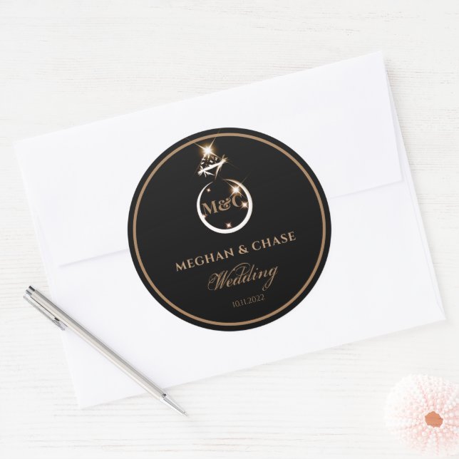 Royal Golden Diamond Ring Monogram Black Wedding Runder Aufkleber (Umschlag)