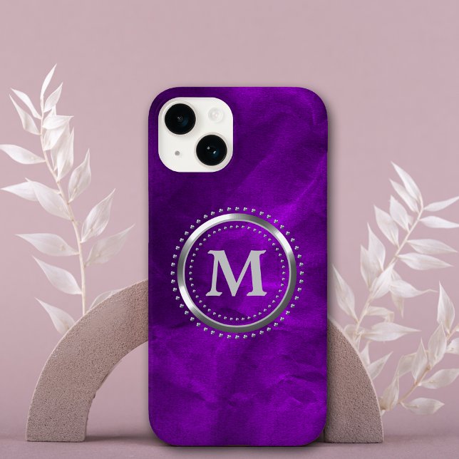 Royal Lila Chrome Monogram Case-Mate iPhone 14 Hülle (Von Creator hochgeladen)
