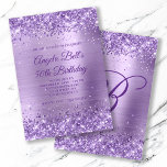 Royal Lila Glitzer Brushed Foil 50. Geburtstag Einladung<br><div class="desc">Eine elegante mit Monogramm 50. Geburtstags-12x18 Einladung für sie. Imitate lila Glitzer mit Glitzern gegen ein Imitat gebürstete Metallfolie grafisch. Das extravagante königliche lila Kalligraphiemonogramm in der Mitte kann individuell angepasst werden. Alle glänzenden und funkelnd Elemente in diesem modernen mädchenhaften Design sind digitale Grafiken. Sie können das mit Monogramm Luxusdesign...</div>