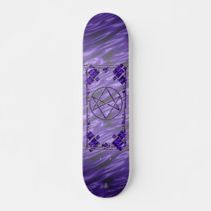 Royal Lila Unicursal Skateboard