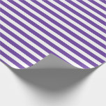 Royal Lila White Simple Horizontal Streifen Geschenkpapier<br><div class="desc">Royal Lila und White Simple Horizontal Strip Wrapping Paper</div>