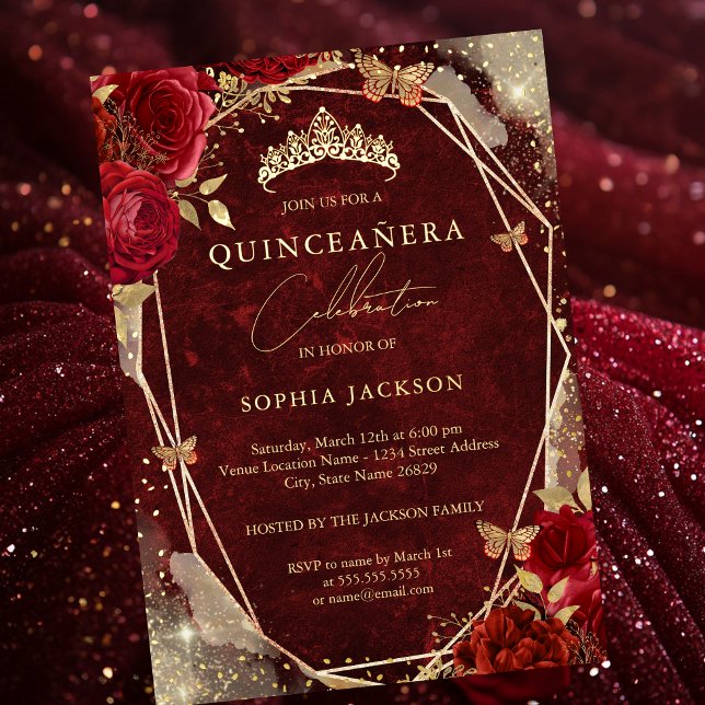 Royal Red Floral Rosen Gold Tiara Quinceanera Folieneinladung (Von Creator hochgeladen)