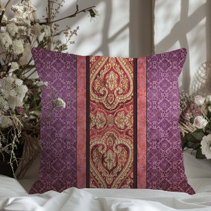 Royal Tapestry: Vertikale Reihen von Damask & Fili Kissen