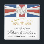 Royal Wedding - William & Kate Keepake Magnet<br><div class="desc">ROYAL WEDDING 2011 — Gedenken an die Königliche Hochzeit von Prinz William of Wales an Miss Kate Middleton — Souvenirs, Pfingstbecher, Gedenkdenkmäler und Sammlerstücke. Romantisches funkelndes Herz über das elegante Union Jack Ribbon Design. Klicken Sie auf "Anpassen", um den Schriftart oder den Stil zu ändern und wirklich einzigartige und erschwingliche...</div>