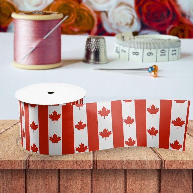 Ruban En Satin Canada Rouge Blanc drapeau canadien Motif Feuille  (Canada Canadian flag maple leaf pattern ribbon)