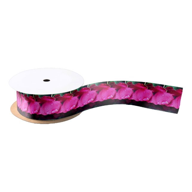 Ruban En Satin Fleurs De Roses Rouges Et Arroses (Bobine)