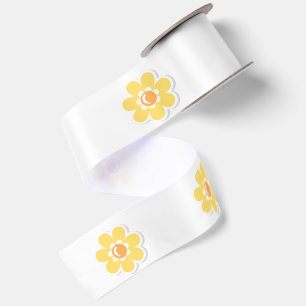 Ruban En Satin Marguerites printanières sur fond blanc pastel