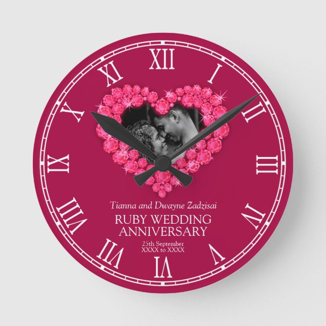 Ruby Hochzeitstag Foto Brauch Runde Wanduhr (Vorderseite)