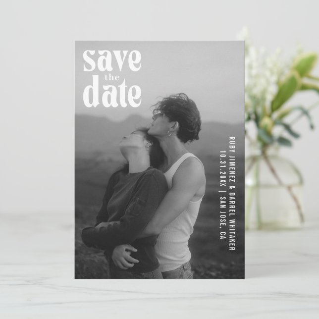 Ruby Photo Moderne Hochzeit Save The Date (Stehend Vorderseite)