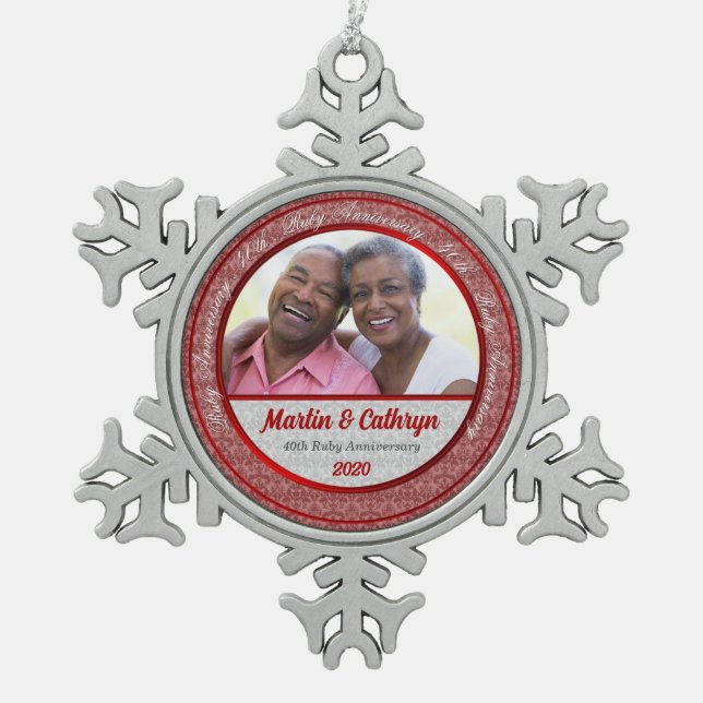 Ruby Wedding Annivsersary Red Foto Schneeflocken Zinn-Ornament (Vorderseite)