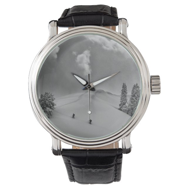 Rückland-Skitonnen in frischem Pulver Armbanduhr (Vorderseite)