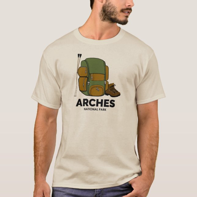Rucksack zum Nationalpark Arches T-Shirt (Vorderseite)