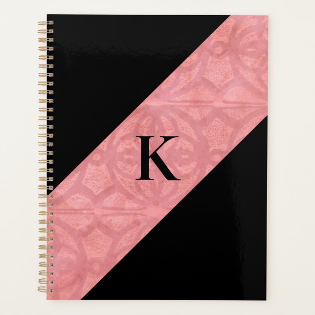 Ruddy Pink Batik und Black Letter Planer (Vorderseite)