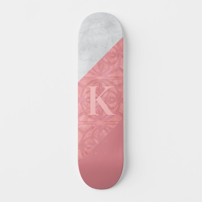 Ruddy Pink Batik und Graufarbenbrief Skateboard (Vorderseite)