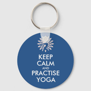 Ruhe behalten und Yoga praktizieren Schlüsselanhänger