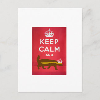 Ruhe bewahren und auf Honey Badger tragen Postkarte