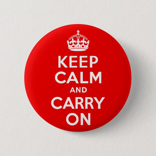 Ruhe bewahren und Rot tragen Button (Vorderseite)