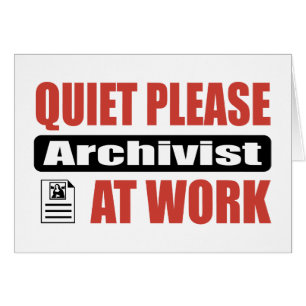 Ruhe-bitte Archivar bei der Arbeit