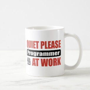 Ruhe-bitte Programmierer bei der Arbeit Kaffeetasse