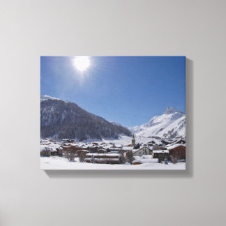 Ruhe in einem Dorf Vald'Isere Canvas Print Leinwanddruck