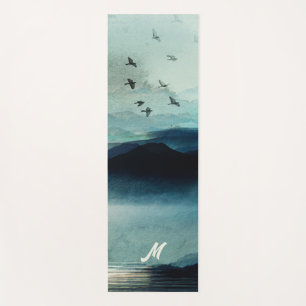Ruhe Natur Wasserfarbene Bergwelt Mit Monogramm Yogamatte