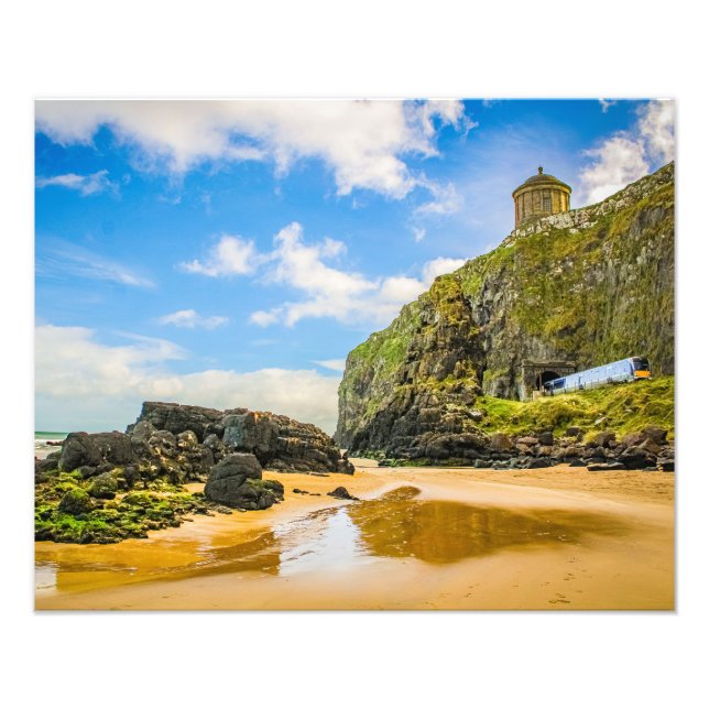 Ruhe und Bewegung am Strand von Downhill Fotodruck (Vorne)