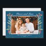 Ruhe und Liebe Winter Blue Holly Berries Foto Feiertagskarte<br><div class="desc">Schicken Sie Ihre Weihnachtswünsche/Nachricht mit diesen Mistletoe Botanical Foto Cards mit Aquarell Floral und Berries mit ein wenig Gold Confetti, um Ihre Begrüßungsbotschaft hervorzuheben. (1) Für weitere Anpassungen klicken Sie bitte auf den Link "Weiter anpassen" und verwenden Sie unser Designwerkzeug, um diese Vorlage zu ändern. (2) Wenn Sie Thicker-Papiere /...</div>