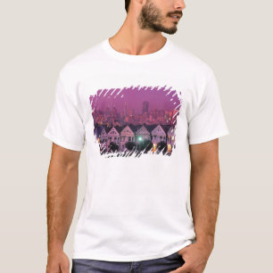 Ruhenhäuser bei Sonnenuntergang in San Francisco, T-Shirt