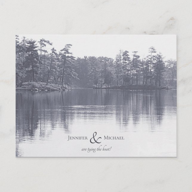 ruhige Bergsee-Landschaft antikblau grau Ankündigungspostkarte (Vorderseite)