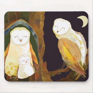 Ruhige Zeit der niedlichen Eulen-Familie Mousepad