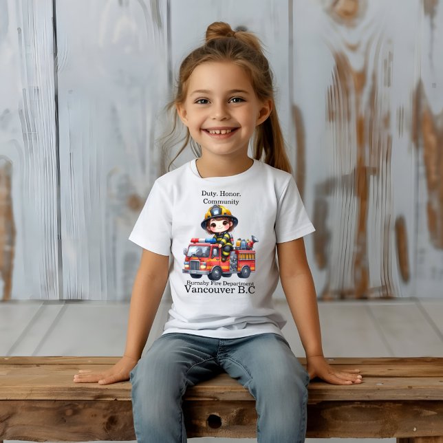 Ruhiger Feuerwehrmann auf einem lebhaften Feuerweh T-Shirt (Von Creator hochgeladen)