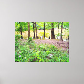 Ruhiger See mit Wildblumen Leinwanddruck